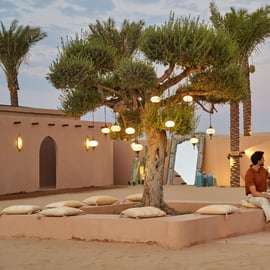 Dubaj: safari na pustyni, pokaz rozrywkowy i kolacja