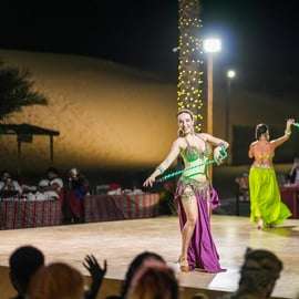 Dubaj: Safari na pustyni z grillem VIP i opcjonalnym quadem