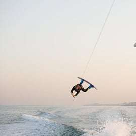 Dubaj: 45-minutowa przygoda z wakeboardingiem