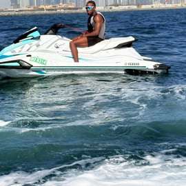 Dubaj: 45 minut na nartach wodnych do Burj Al Arab i Burj Khalifa.
