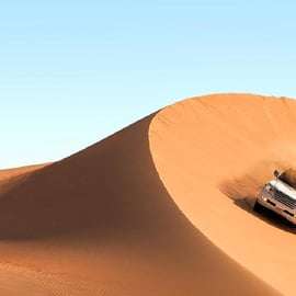 Dubaj: Safari, quady, przejażdżka na wielbłądzie i kolacja w formie bufetu