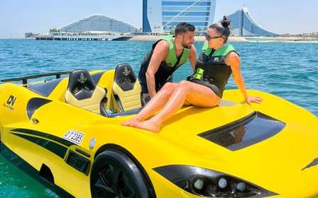 DUBAJ: TOP JETCAR S VÝHLEDEM NA BURJ AL ARAB S FOTOGRAFIEMI A VIDEI
