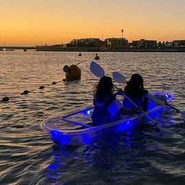 Dubai: Night Kayaking Tour