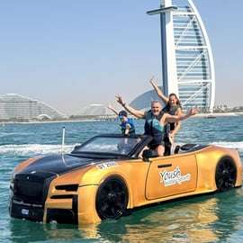 Dubaj: 30-minutowa wycieczka samochodem odrzutowym przez Burj Al Arab z lodami