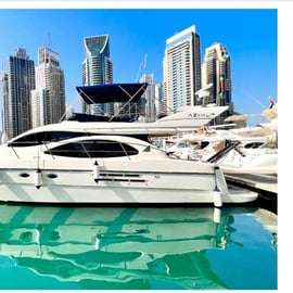 Luksusowy jacht 50 stóp w Dubai Marina ze śniadaniem lub grillem