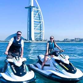 Dubaj: Wycieczka na nartach wodnych po Burj Al Arab ze zdjęciami