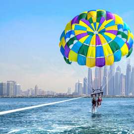 Dubaj: Parasailing z widokiem na Palm View i JBR View