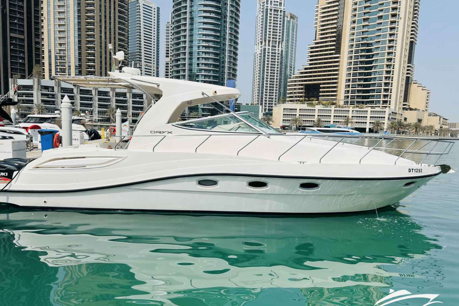 Dubai Marina: 2-godzinna przejażdżka mini jachtem