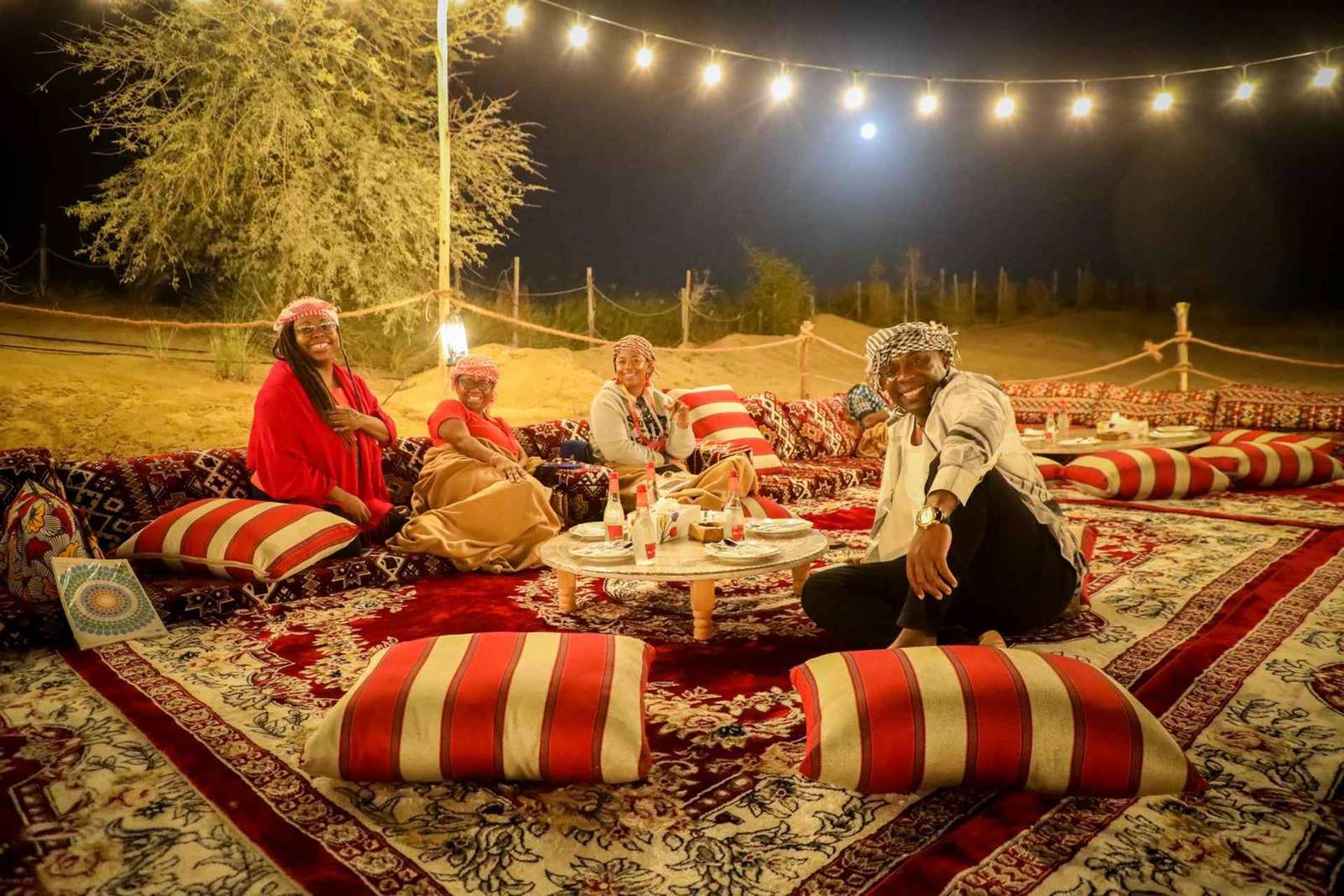 Dubaj: Obóz Al Marmoom Oasis z kolacją beduińską