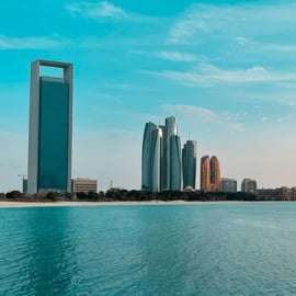 From Dubai: Abu Dhabi Guided Full-Day Sightseeing Tour