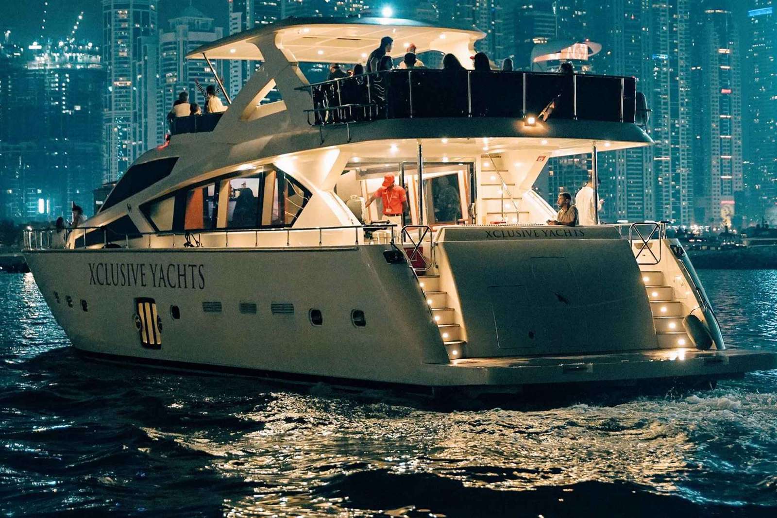 Dubaj: rejs luksusowym jachtem z grillem