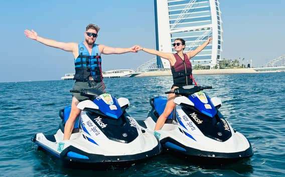Dubaj: Wycieczka na nartach wodnych po Burj Al Arab ze zdjęciami