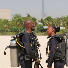 Dubai: Try Scuba Diving Experience with Hotel Transfer