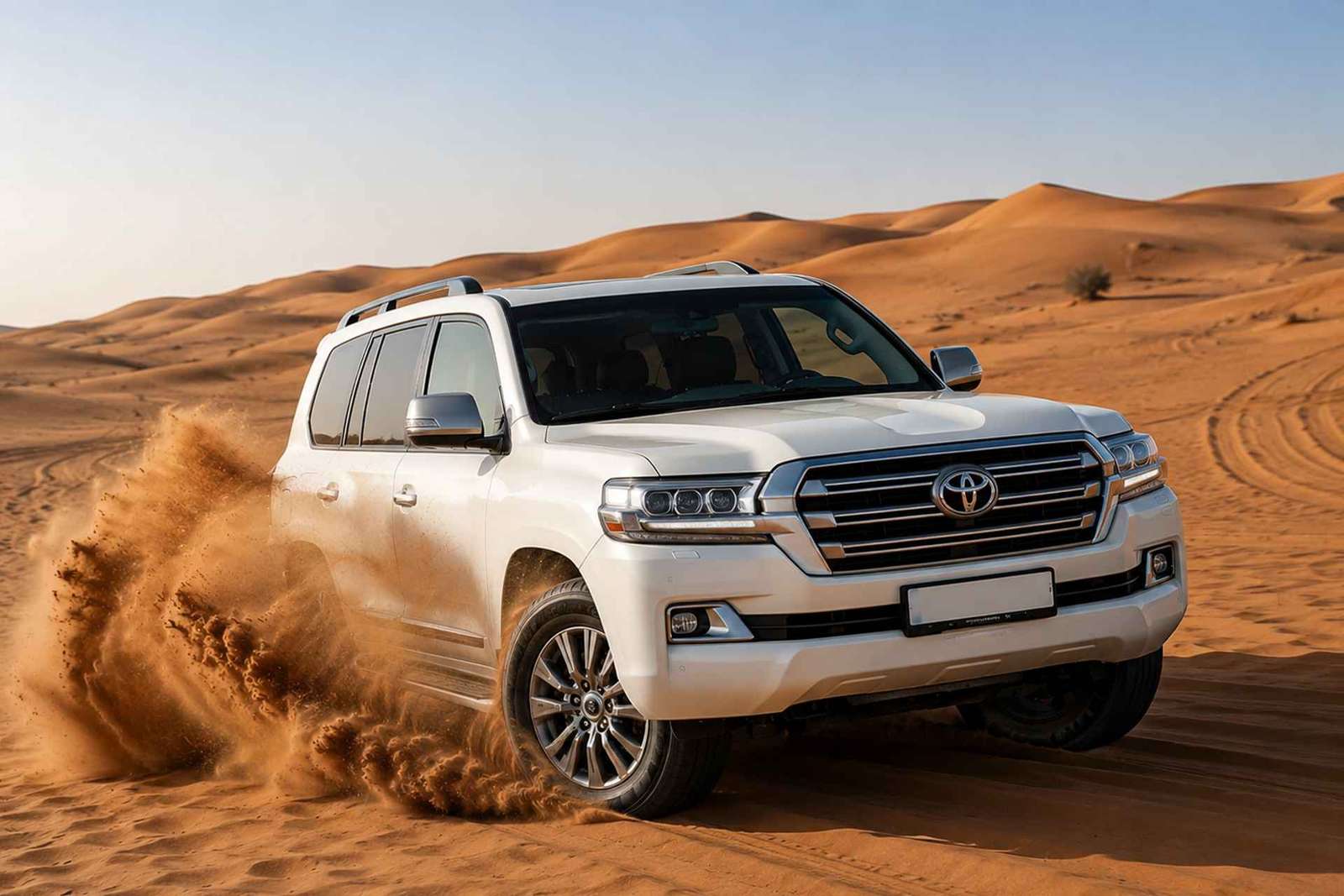 Dubai: VIP Desert Safari with Quad Bike, Camel Ride & Dinner