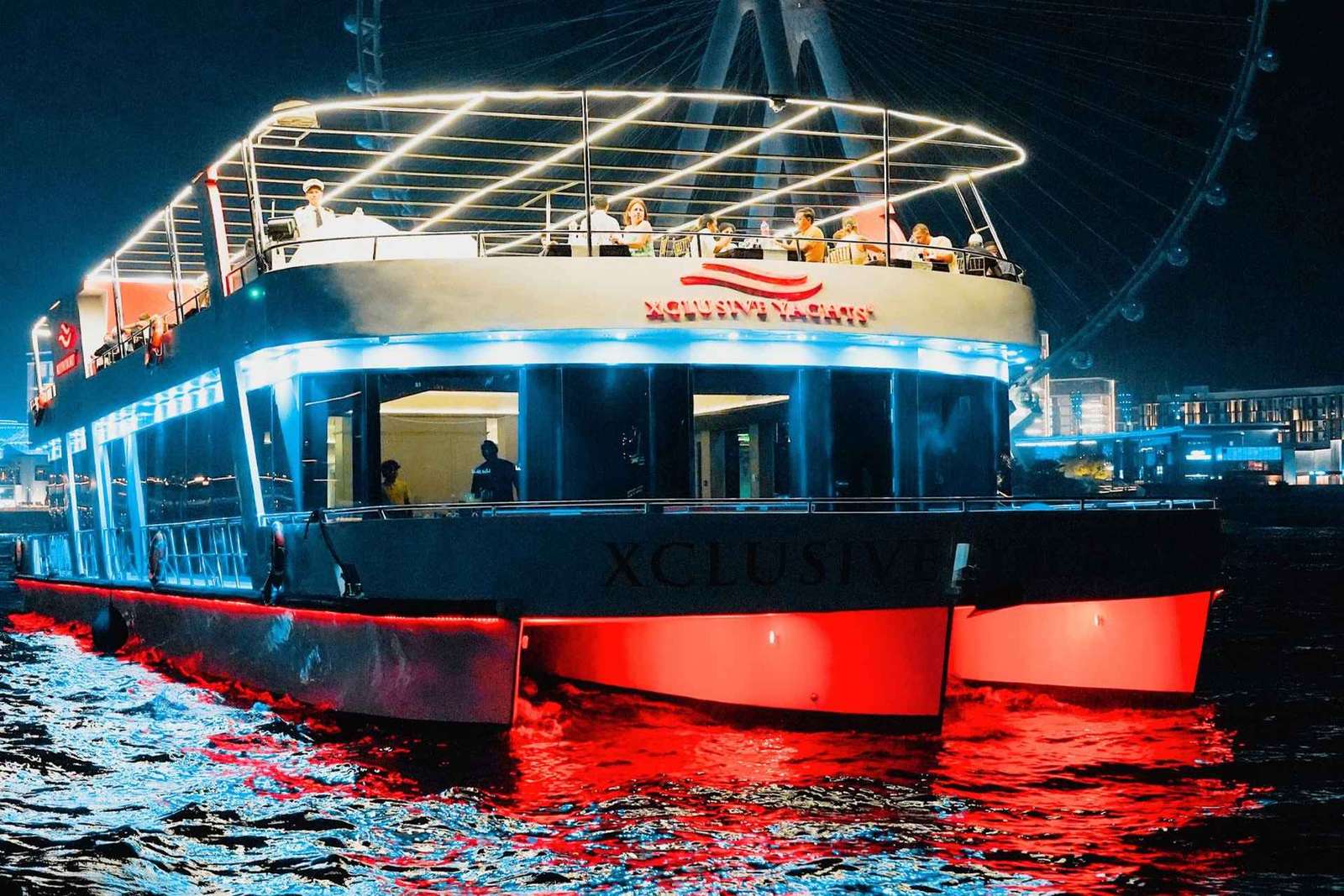Dubaj: Rejs o zachodzie słońca lub na kolację z muzyką na żywo i otwartym barem