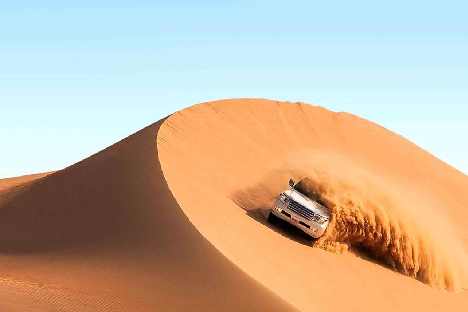 Dubaj: Safari, quady, przejażdżka na wielbłądzie i kolacja w formie bufetu