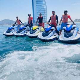 Dubaj: Jízda na jet ski k Burj Al Arab a Atlantis s nápojem