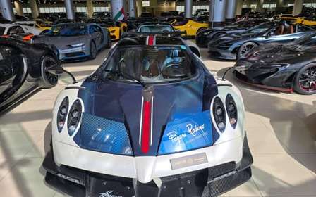 Dubaj: Wycieczka po salonach luksusowych samochodów z powrotem do centrum handlowego Dubai Mall