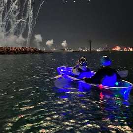 Dubai: Night Kayaking Tour