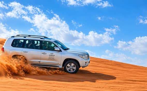 Dubaj: Safari, quady, przejażdżka na wielbłądzie i kolacja w formie bufetu